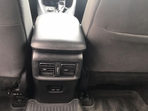 Used 2023 Toyota RAV4 AWD Hybrid image 12