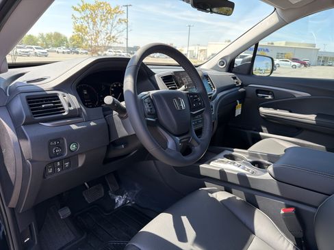 Certified 2026 Honda Ridgeline RTL image 11