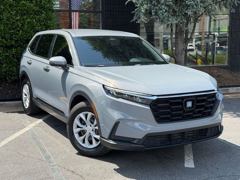 Used 2025 Honda CR-V LX image 7