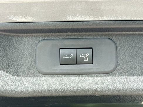 Used 2025 Toyota Grand Highlander AWD Hybrid image 13