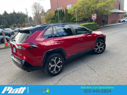 Used 2021 Toyota RAV4 XSE w/ Weather Package AWD/4WD image 12