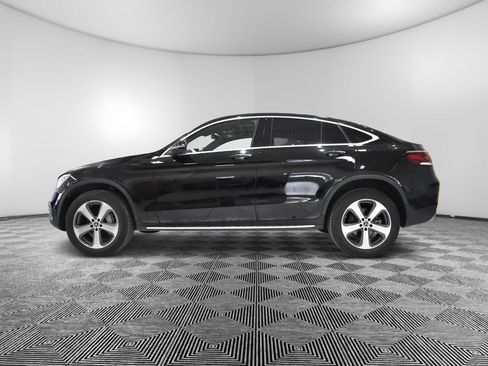 Used 2022 Mercedes-Benz GLC 300 4MATIC Coupe image 2