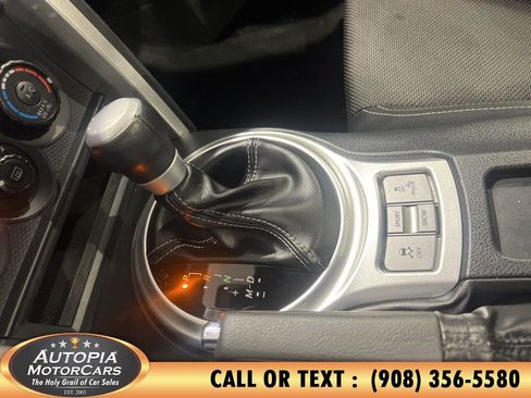 Used 2019 Toyota 86 image 25