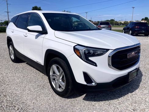 Used 2018 GMC Terrain SLE FWD image 4