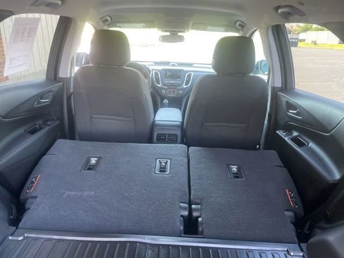 Used 2019 Chevrolet Equinox LT FWD image 60