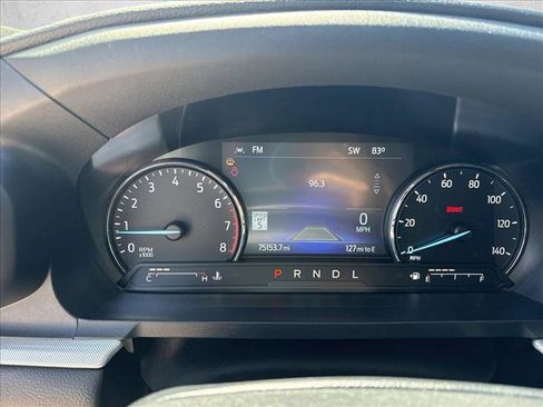 Used 2022 Ford Explorer XLT w/ Equipment Group 202A RWD image 5