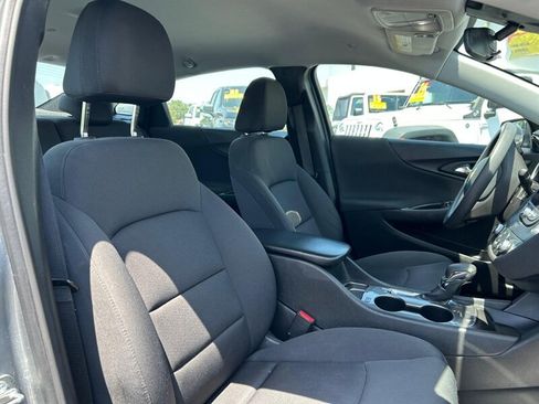 Used 2023 Chevrolet Malibu LS FWD image 8