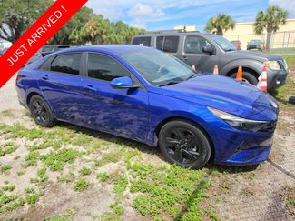 Used 2021 Hyundai Elantra SEL w/ Cargo Package FWD video 1