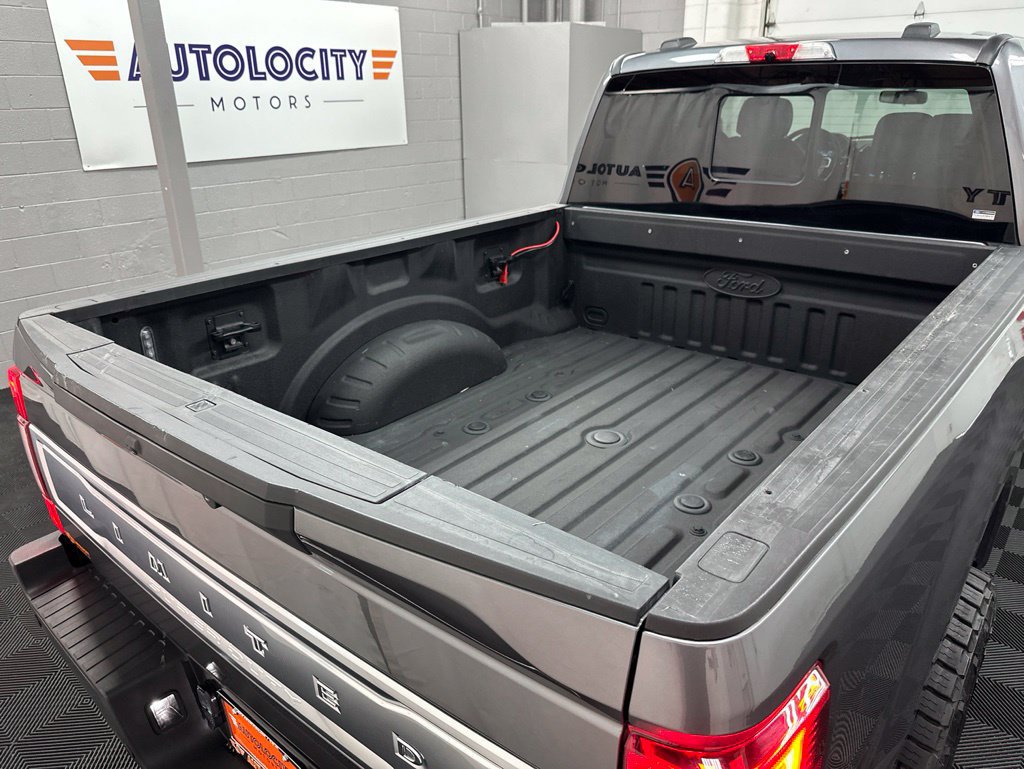 Used 2022 Ford F350 Limited AWD/4WD image 11