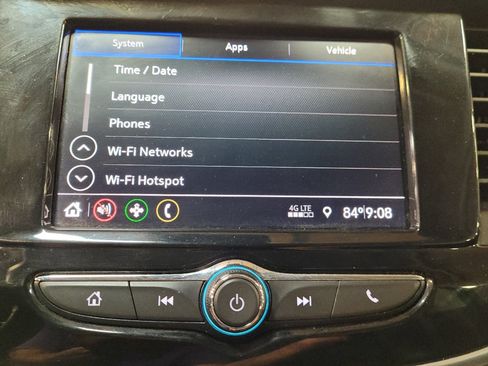 Used 2022 Buick Encore Preferred w/ Safety Package FWD image 25