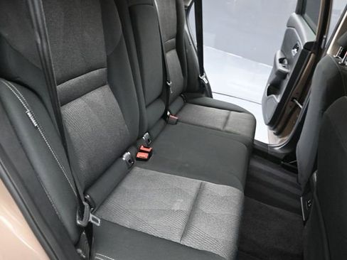 Used 2025 Nissan Rogue SV AWD/4WD image 26