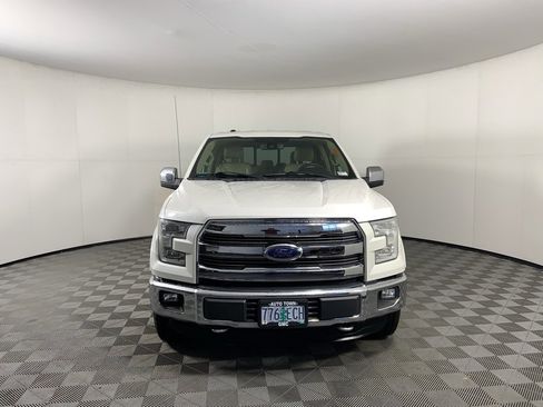 Used 2015 Ford F150 Lariat w/ Equipment Group 502A Luxury image 4