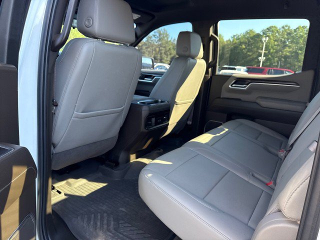 Used 2022 Chevrolet Silverado 1500 RST AWD/4WD image 12