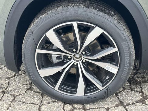 New 2026 Volkswagen Atlas Cross Sport SEL Premium R-Line AWD/4WD image 7