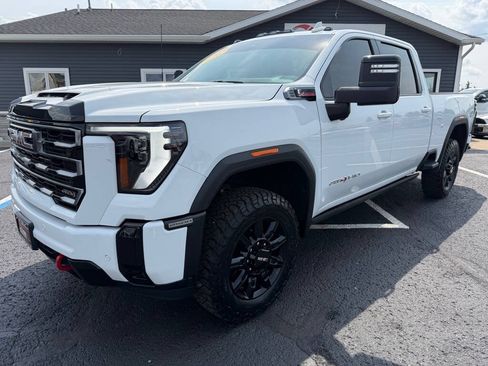 Used 2026 GMC Sierra 2500 AT4 w/ AT4 Premium Plus Package AWD/4WD image 1