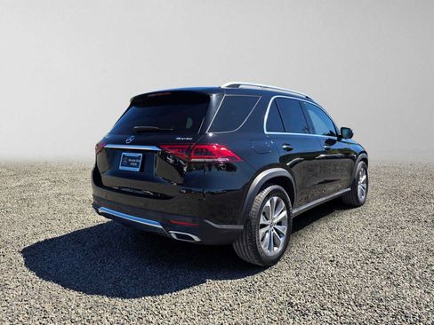 Used 2021 Mercedes-Benz GLE 350 4MATIC image 3