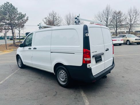 Used 2016 Mercedes-Benz Metris image 14
