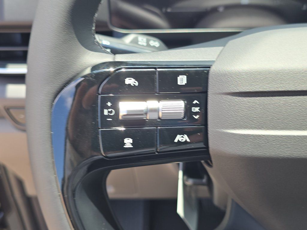 New 2027 Kia Carnival EX FWD image 30
