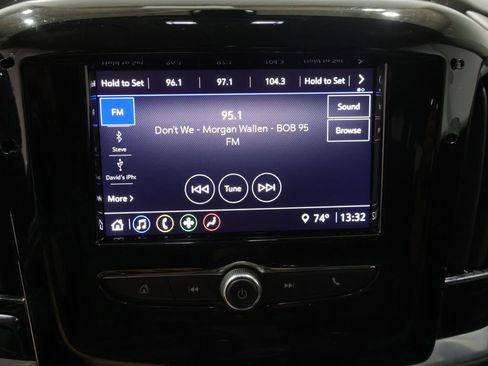 Used 2020 Chevrolet Traverse LS AWD/4WD image 28