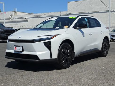Certified 2026 Toyota bZ FWD image 4