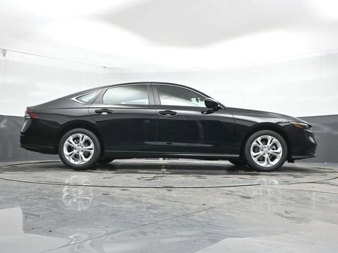 New 2026 Honda Accord LX image 39