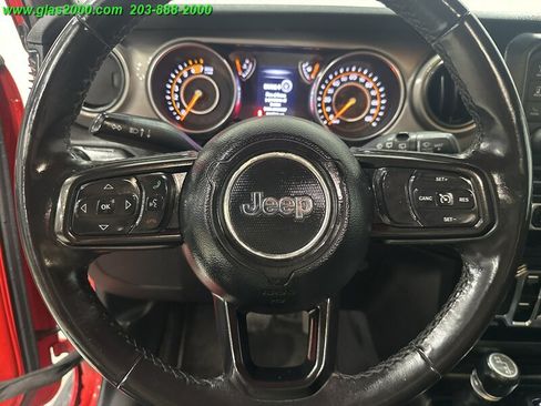 Used 2019 Jeep Wrangler Unlimited Sport S AWD/4WD image 4