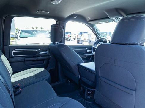 New 2026 RAM 2500 Big Horn AWD/4WD image 16