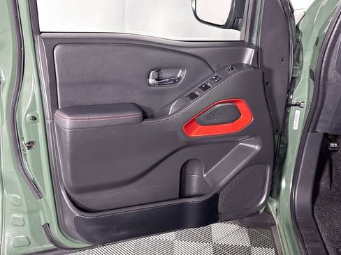 Used 2022 Nissan Frontier PRO-4X w/ Off-Road Protection Package image 10