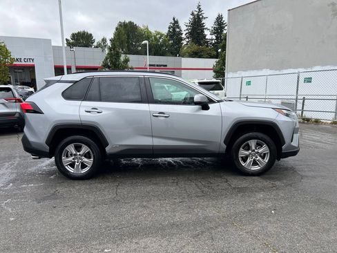Certified 2025 Toyota RAV4 XLE AWD/4WD image 3