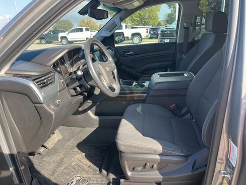 Used 2019 Chevrolet Tahoe LS image 14