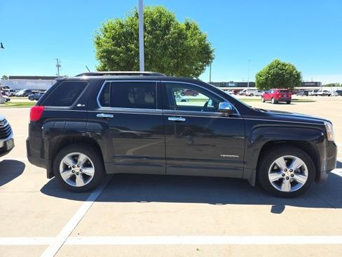Used 2014 GMC Terrain SLE w/ Chrome Package AWD/4WD image 4