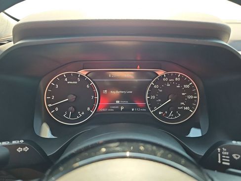 Used 2023 Nissan Rogue SV FWD image 19