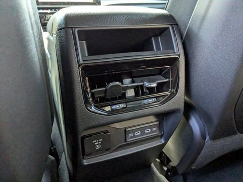 New 2026 Jeep Grand Cherokee Altitude AWD/4WD image 15