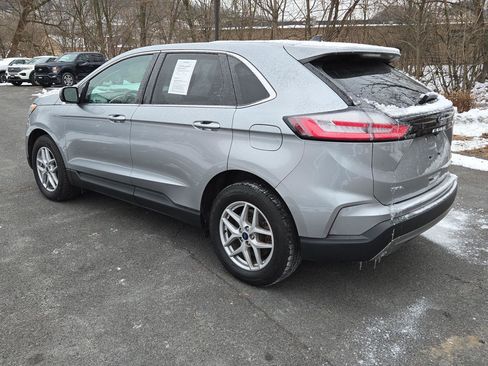 Used 2021 Ford Edge SEL w/ Convenience Package image 7