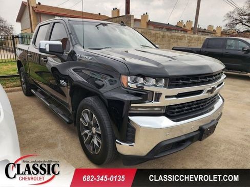 Used 2020 Chevrolet Silverado 1500 LT w/ Texas Edition image 1