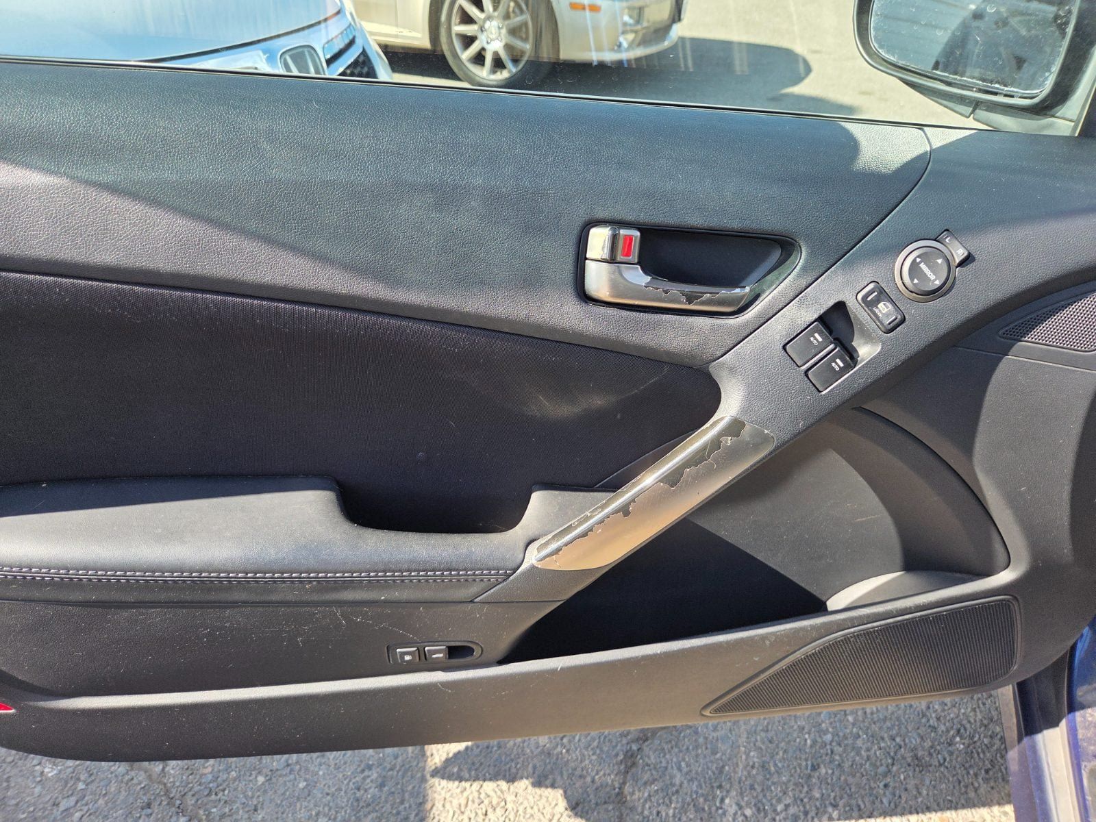 Used 2014 Hyundai Genesis 2.0T RWD image 6