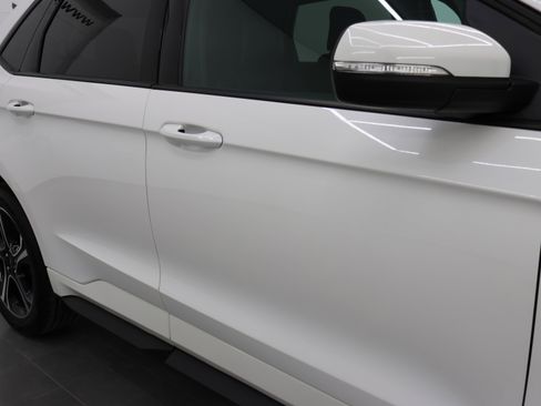Used 2023 Ford Edge ST AWD/4WD image 23