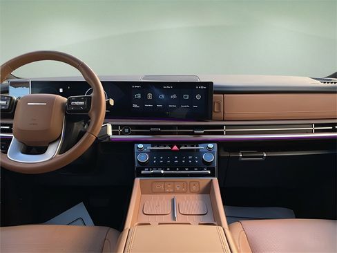 Used 2025 Hyundai Santa Fe Limited image 21