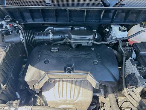 Used 2019 GMC Acadia SLE w/ LPO, Black Accent Package FWD image 33