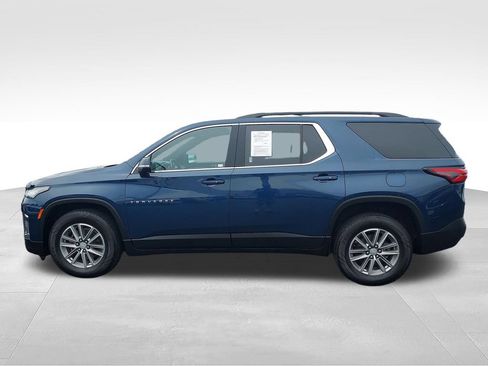 Used 2022 Chevrolet Traverse LT AWD/4WD image 2