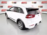 Used 2019 Kia Niro LX image 2