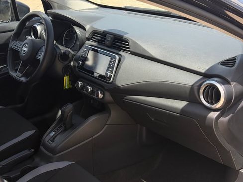 Used 2025 Nissan Versa S FWD image 24