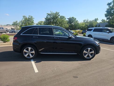 Used 2022 Mercedes-Benz GLC 300 image 4