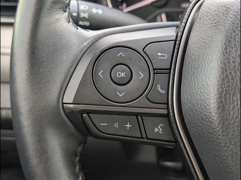 Used 2024 Toyota Camry SE image 15