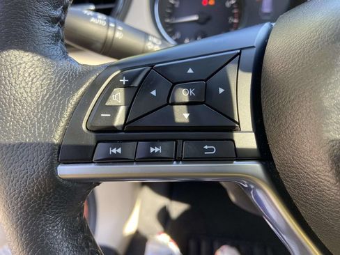 Used 2020 Nissan Rogue SL w/ Premium Package FWD image 34