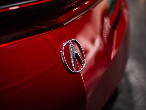 Used 2017 Acura NSX image 39