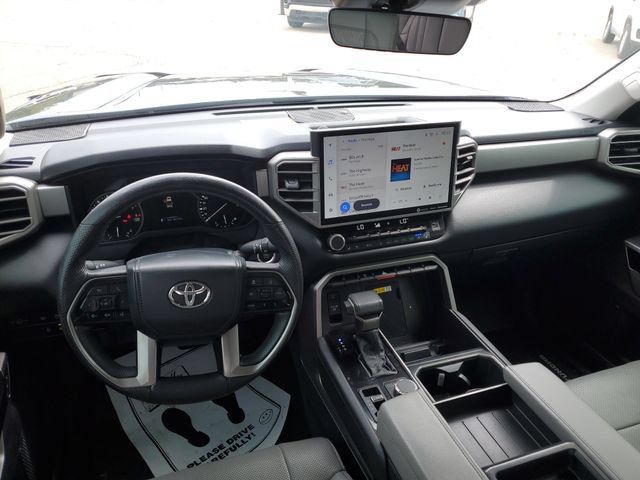 Used 2022 Toyota Tundra Limited AWD/4WD image 23