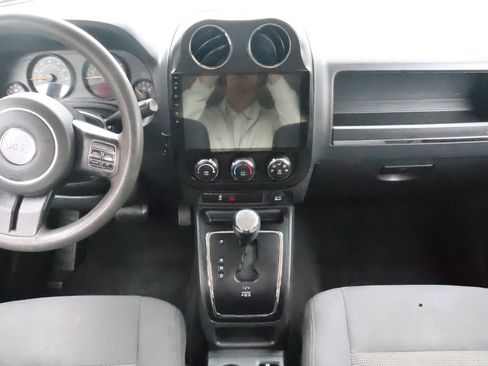 Used 2016 Jeep Patriot Sport w/ Power Value Group AWD/4WD image 26