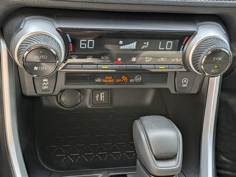 Certified 2025 Toyota RAV4 XLE w/ Convenience Package FWD image 16