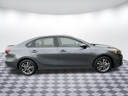 Used 2024 Kia Forte LXS FWD image 2